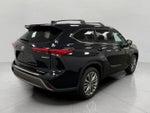 2022 Toyota Highlander Hybrid Platinum AWD