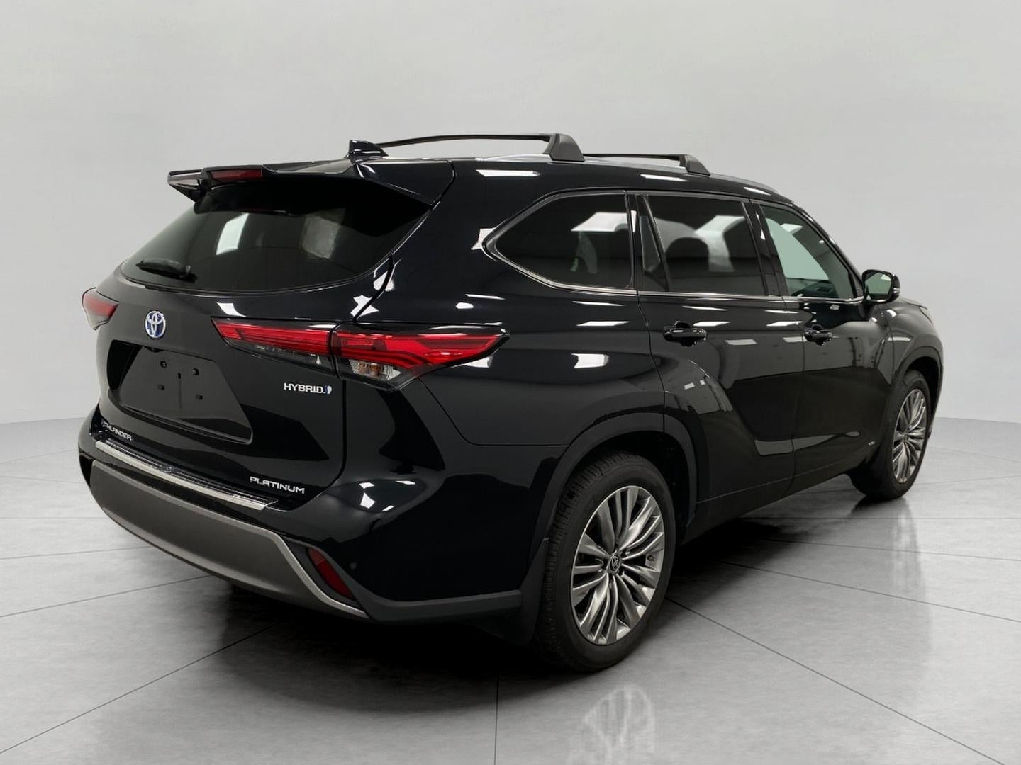 2022 Toyota Highlander Hybrid Platinum AWD