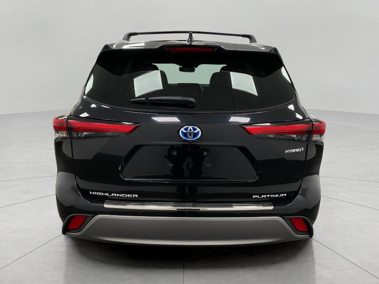 2022 Toyota Highlander Hybrid Platinum AWD