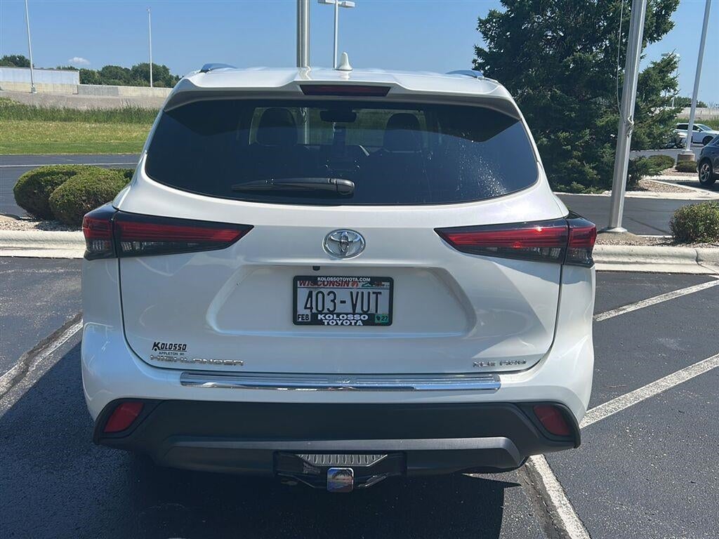 2021 Toyota Highlander XLE AWD