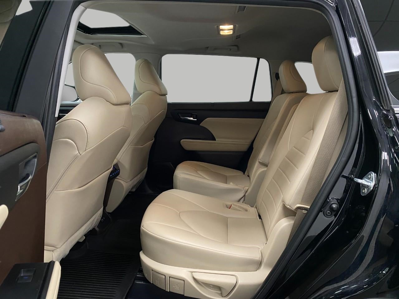 2021 Toyota Highlander XLE AWD