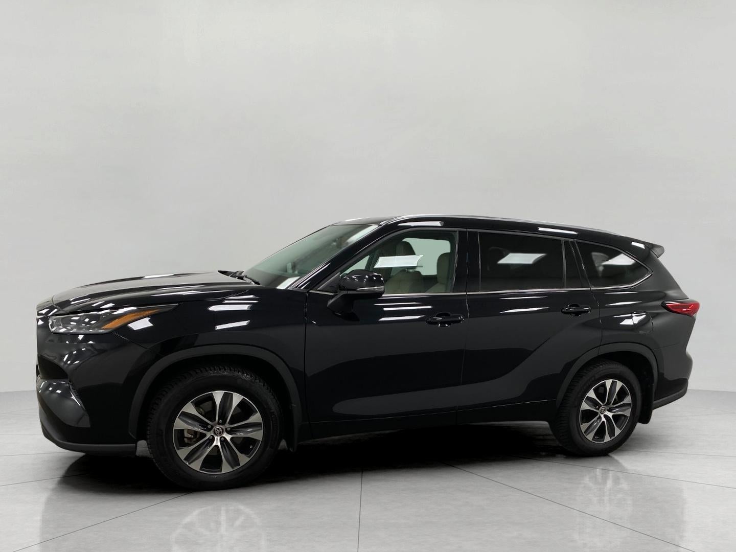 2021 Toyota Highlander XLE AWD