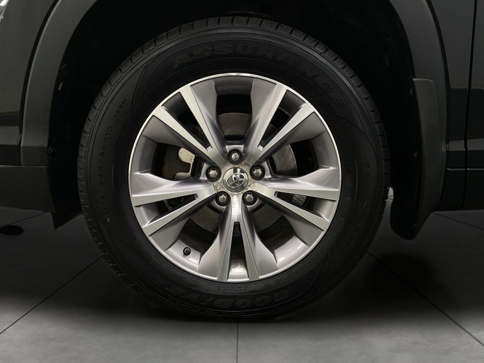 2015 Toyota Highlander AWD 4dr V6 XLE
