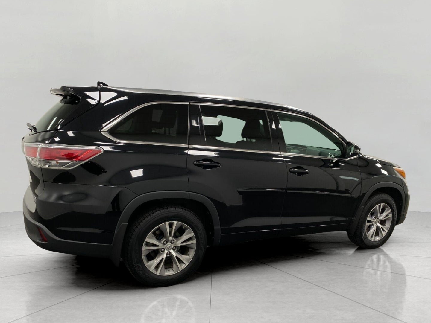 2015 Toyota Highlander AWD 4dr V6 XLE