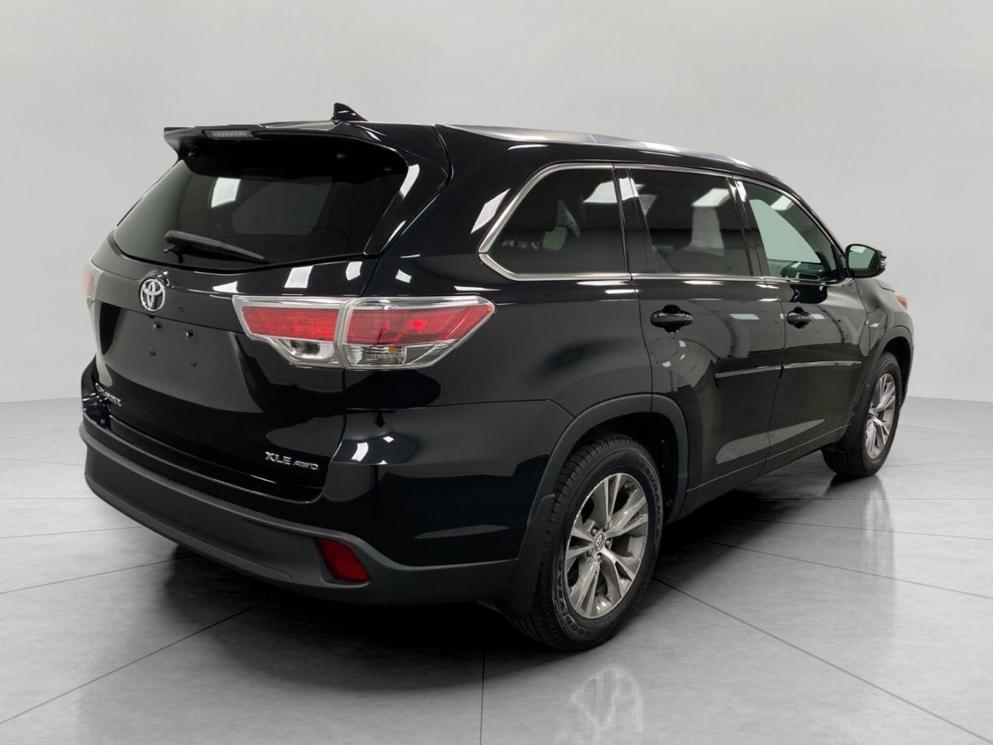 2015 Toyota Highlander AWD 4dr V6 XLE