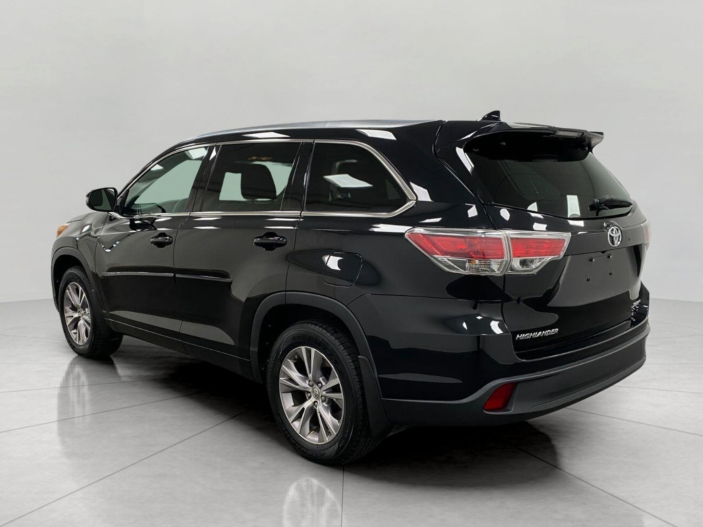 2015 Toyota Highlander AWD 4dr V6 XLE