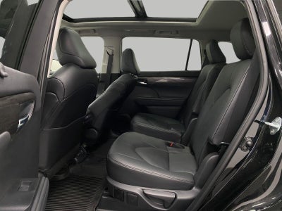 2024 Toyota Highlander Platinum AWD