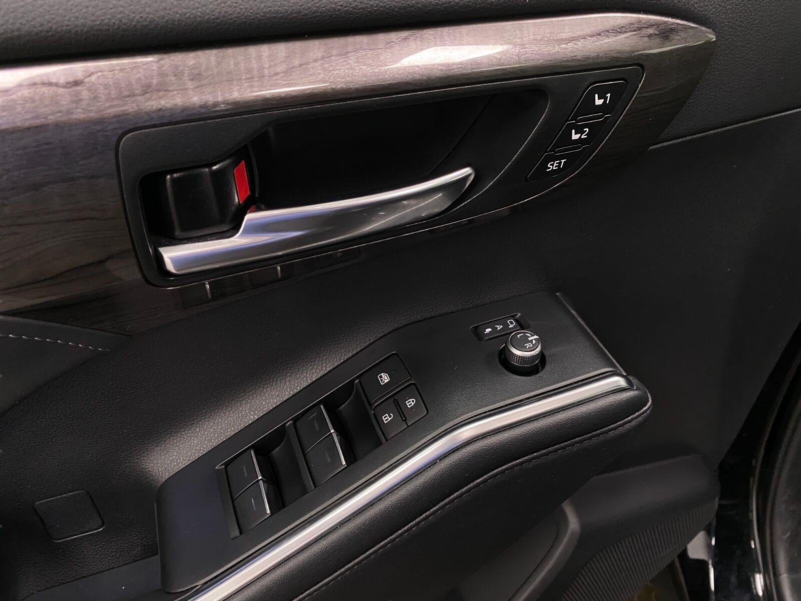 2024 Toyota Highlander Platinum AWD