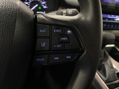 2022 Toyota Sienna LE FWD 8-Passenger