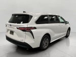 2022 Toyota Sienna LE FWD 8-Passenger