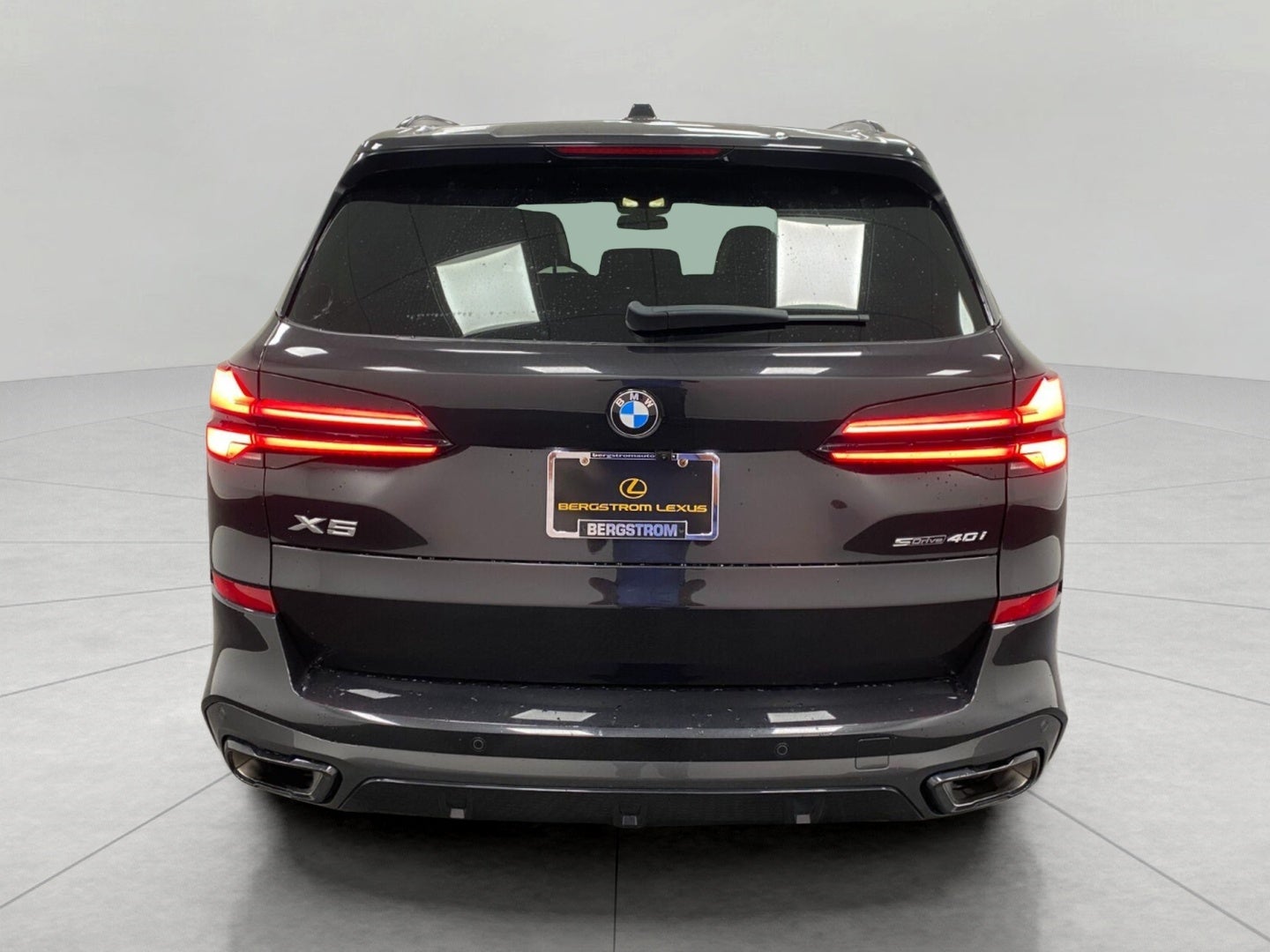 2026 BMW X5 sDrive40i Sports Activity Vehicle