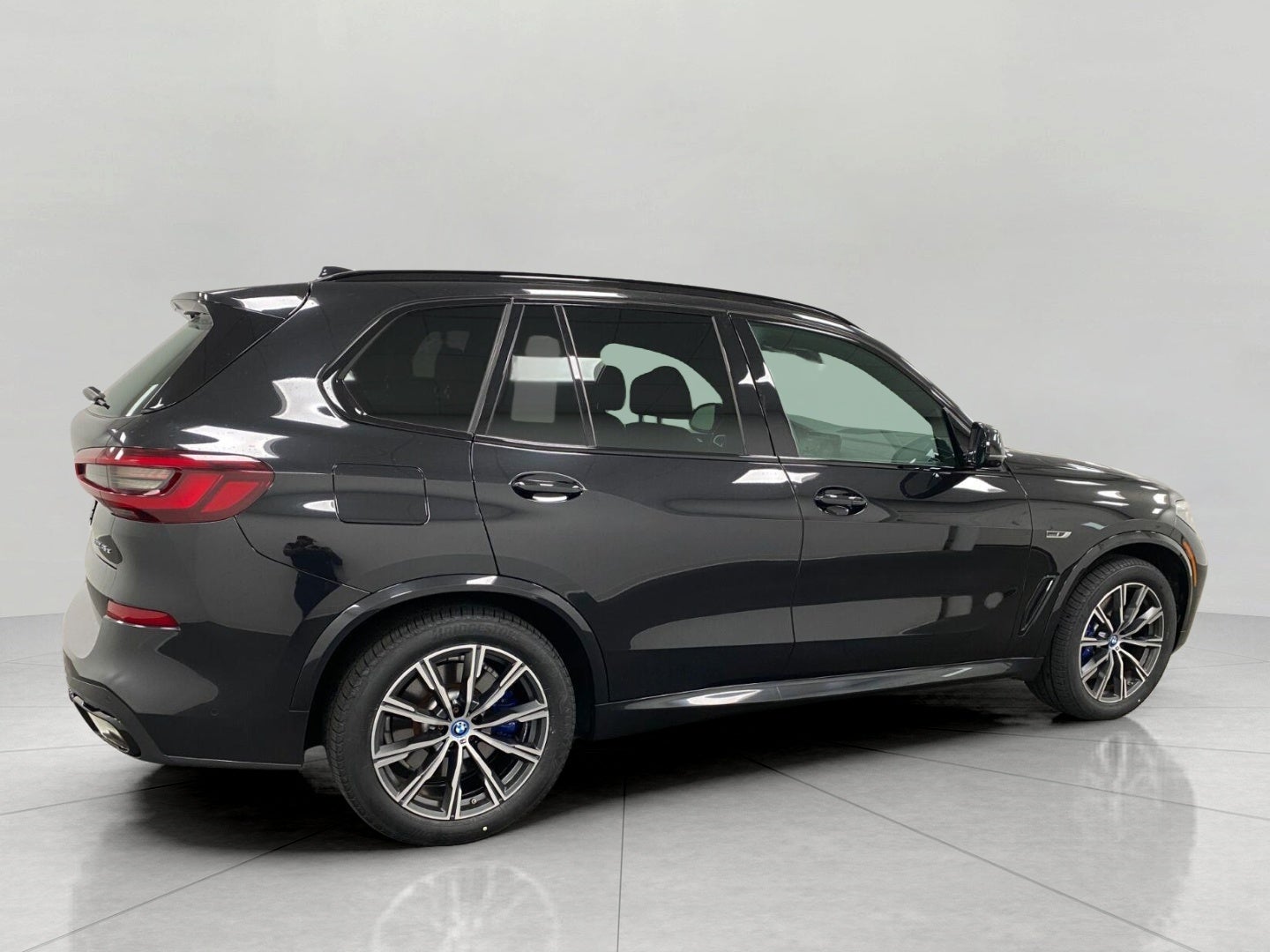 2023 BMW X5 xDrive45e Plug-In Hybrid