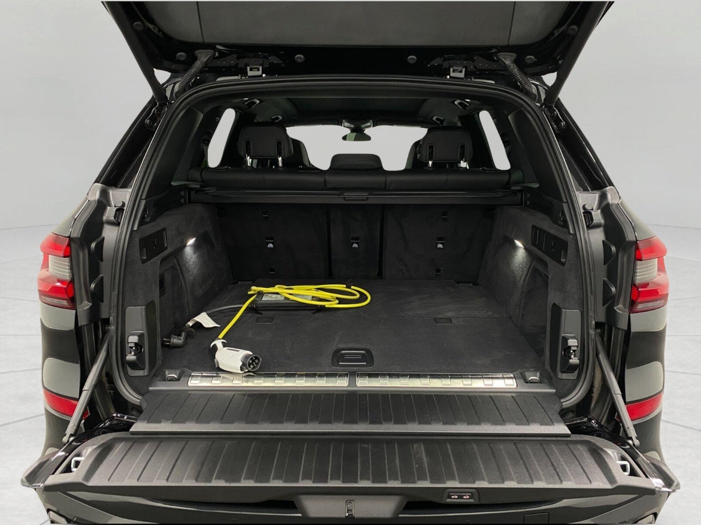 2023 BMW X5 xDrive45e Plug-In Hybrid