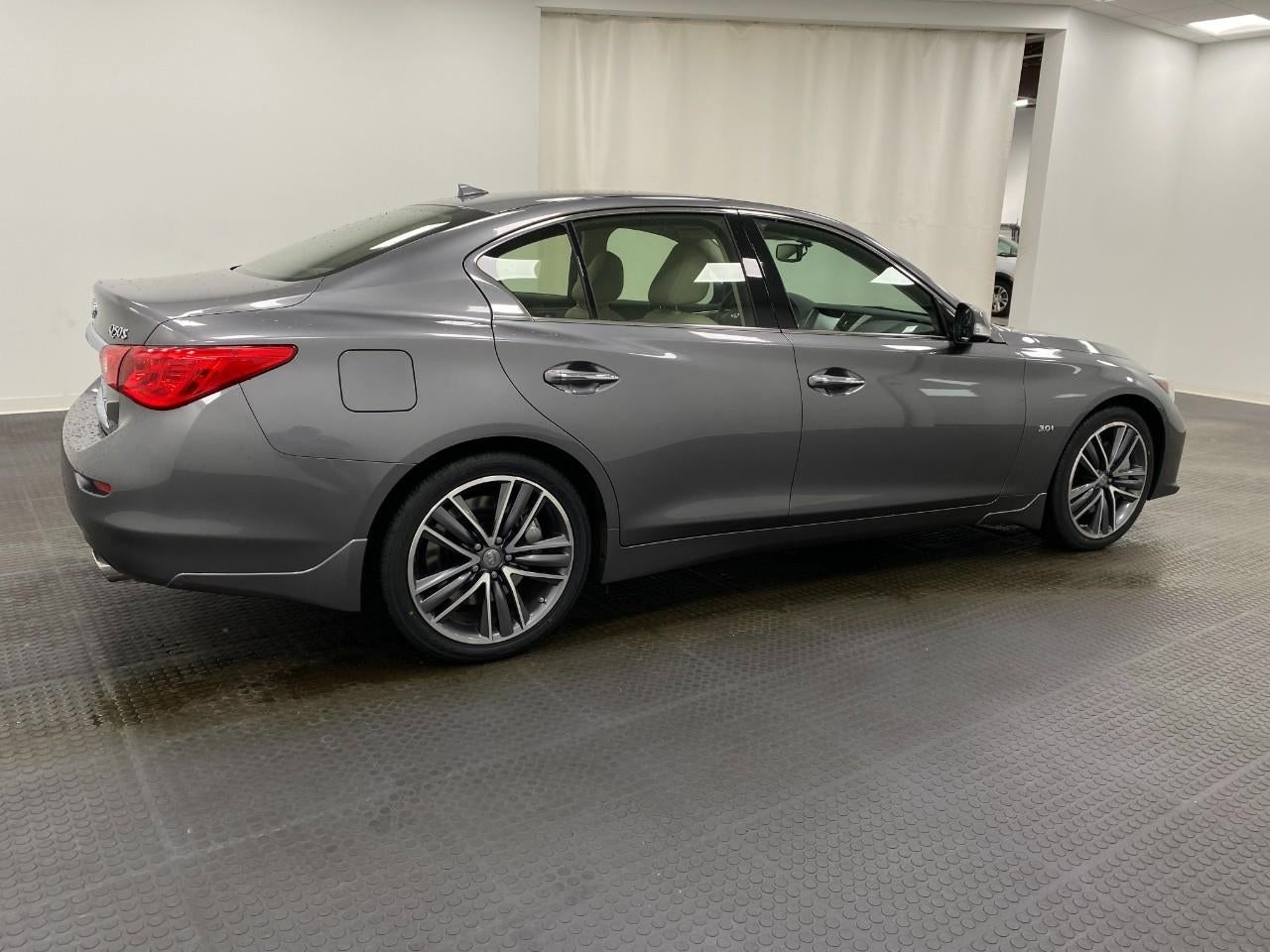 2017 INFINITI Q50 3.0t Sport AWD