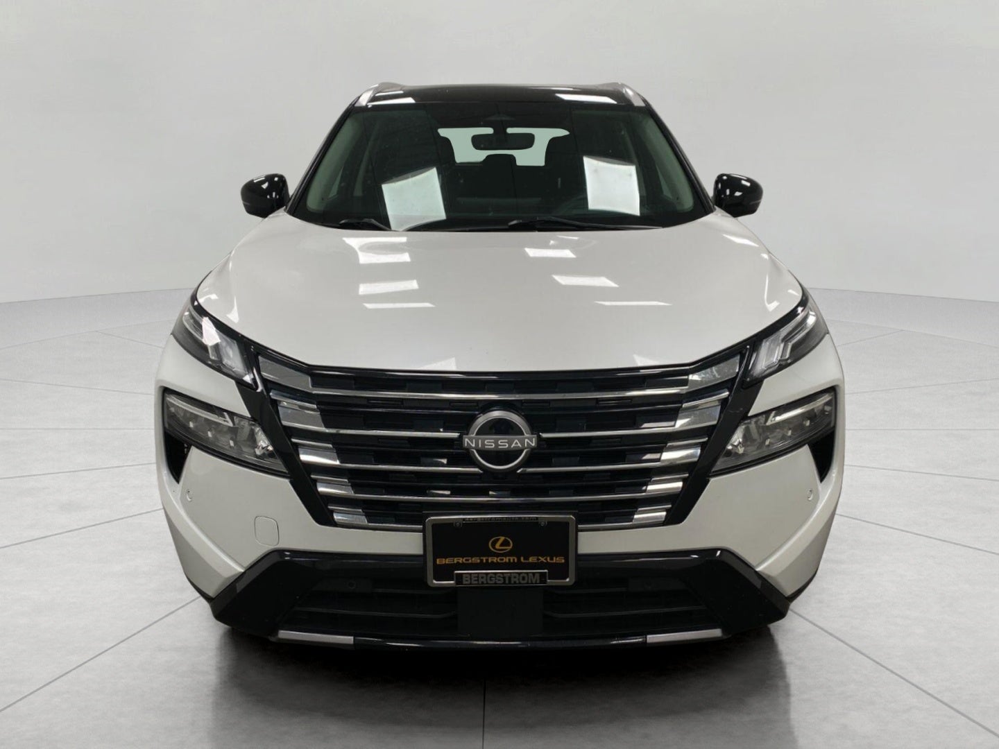 2024 Nissan Rogue AWD Platinum