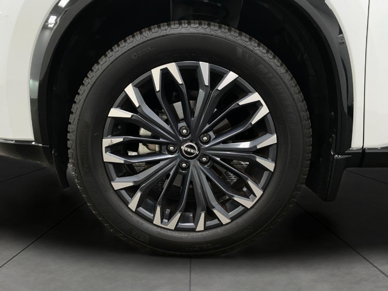 2024 Nissan Rogue AWD Platinum