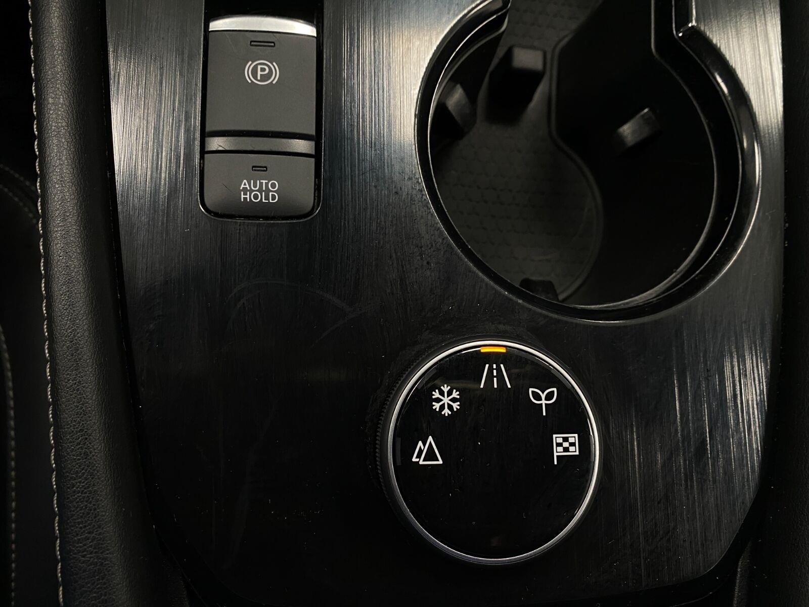 2024 Nissan Rogue AWD Platinum
