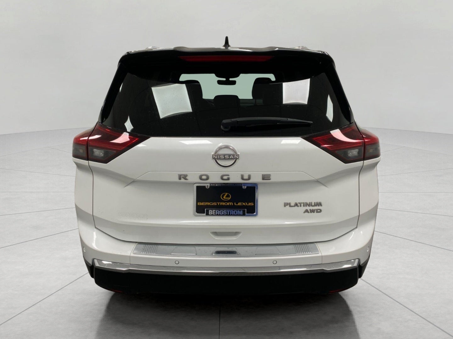 2024 Nissan Rogue AWD Platinum