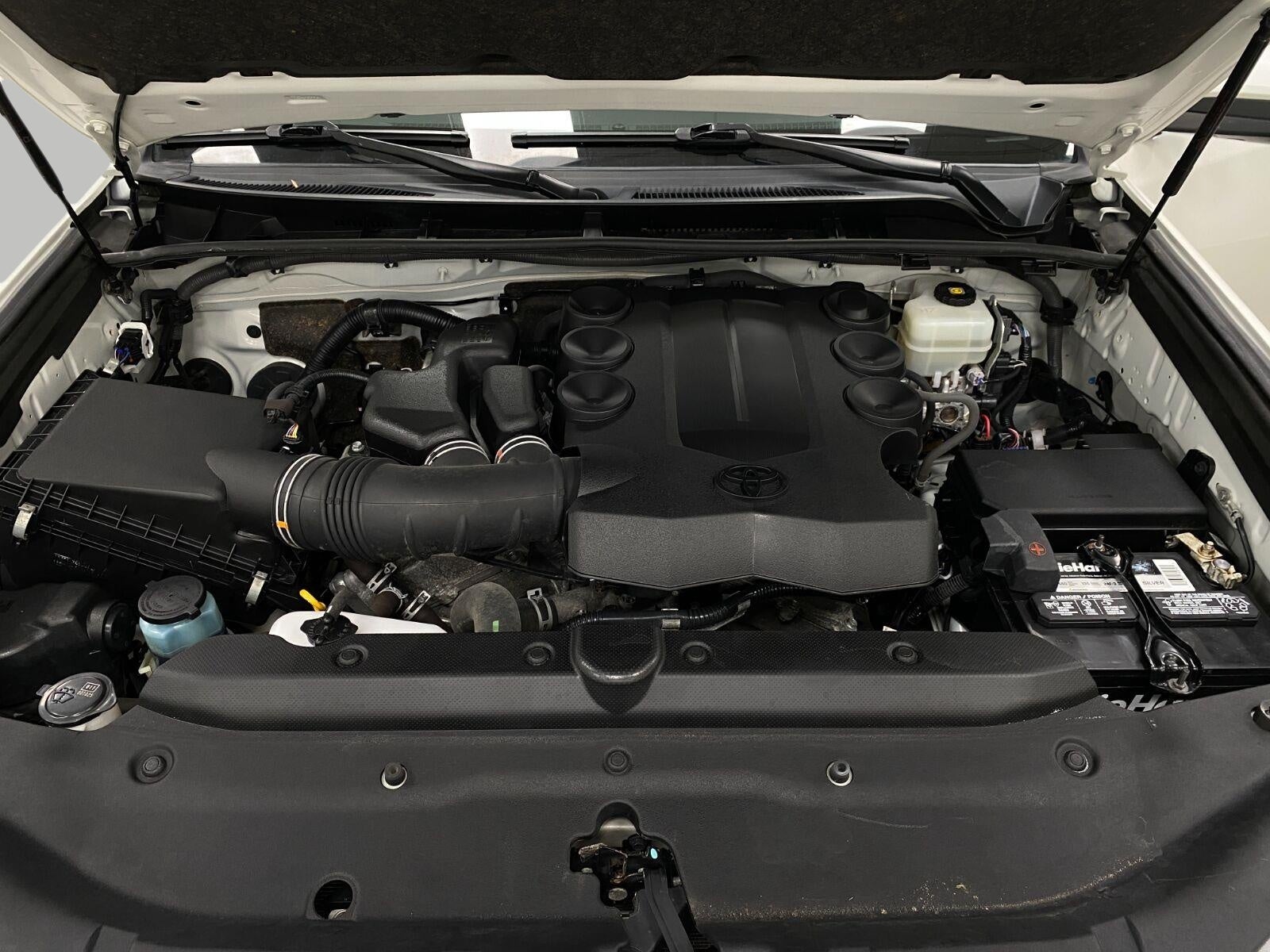 2019 Toyota 4Runner SR5 4WD