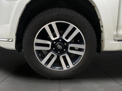 2019 Toyota 4Runner SR5 4WD