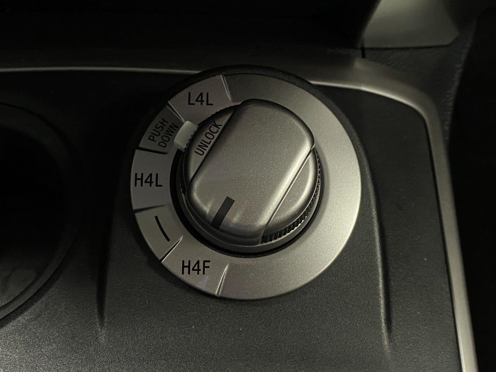 2019 Toyota 4Runner SR5 4WD