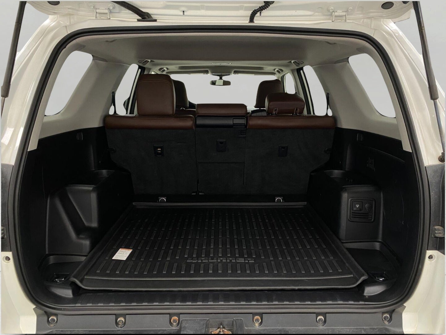 2019 Toyota 4Runner SR5 4WD