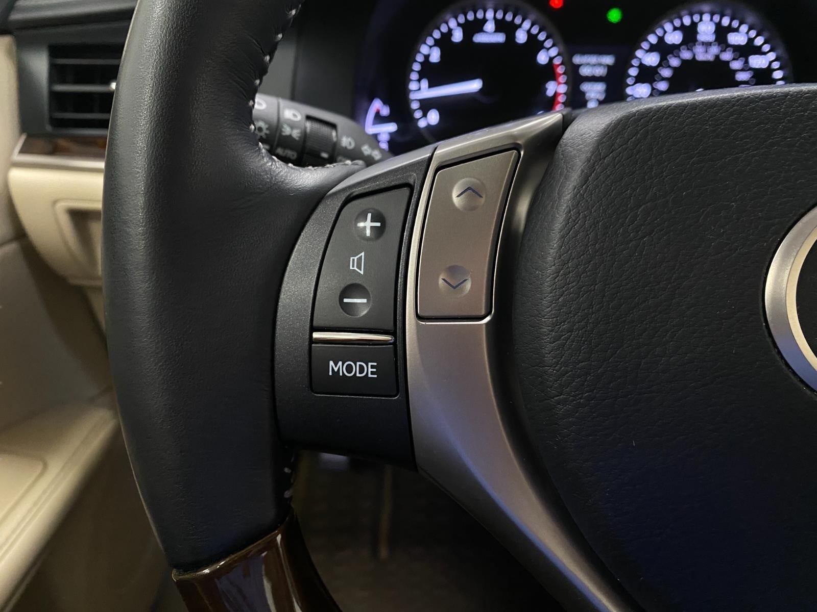 2014 Lexus ES 350 4dr Sdn