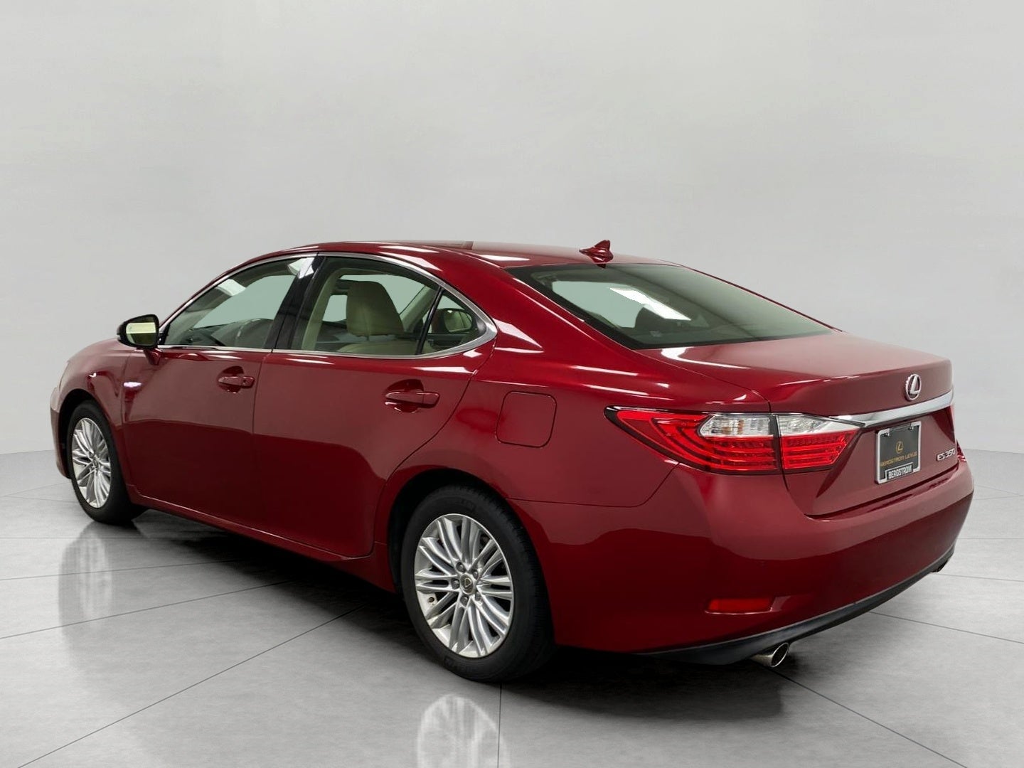 2014 Lexus ES 350 4dr Sdn