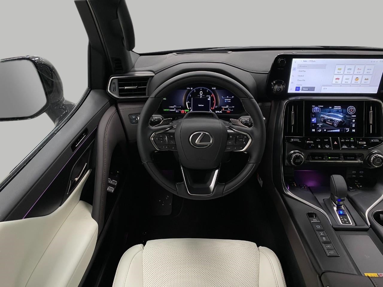 2026 Lexus LX LX 700h Luxury 4WD