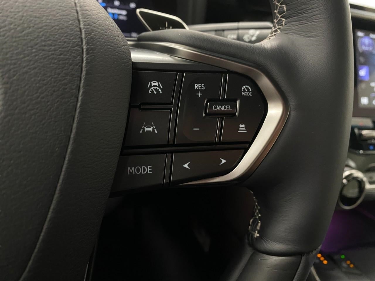 2026 Lexus LX LX 700h Luxury 4WD