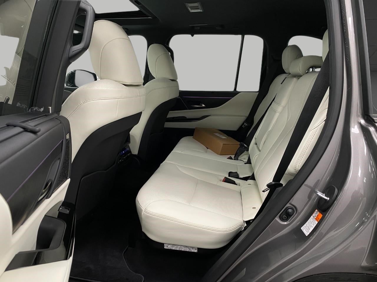 2026 Lexus LX LX 700h Luxury 4WD