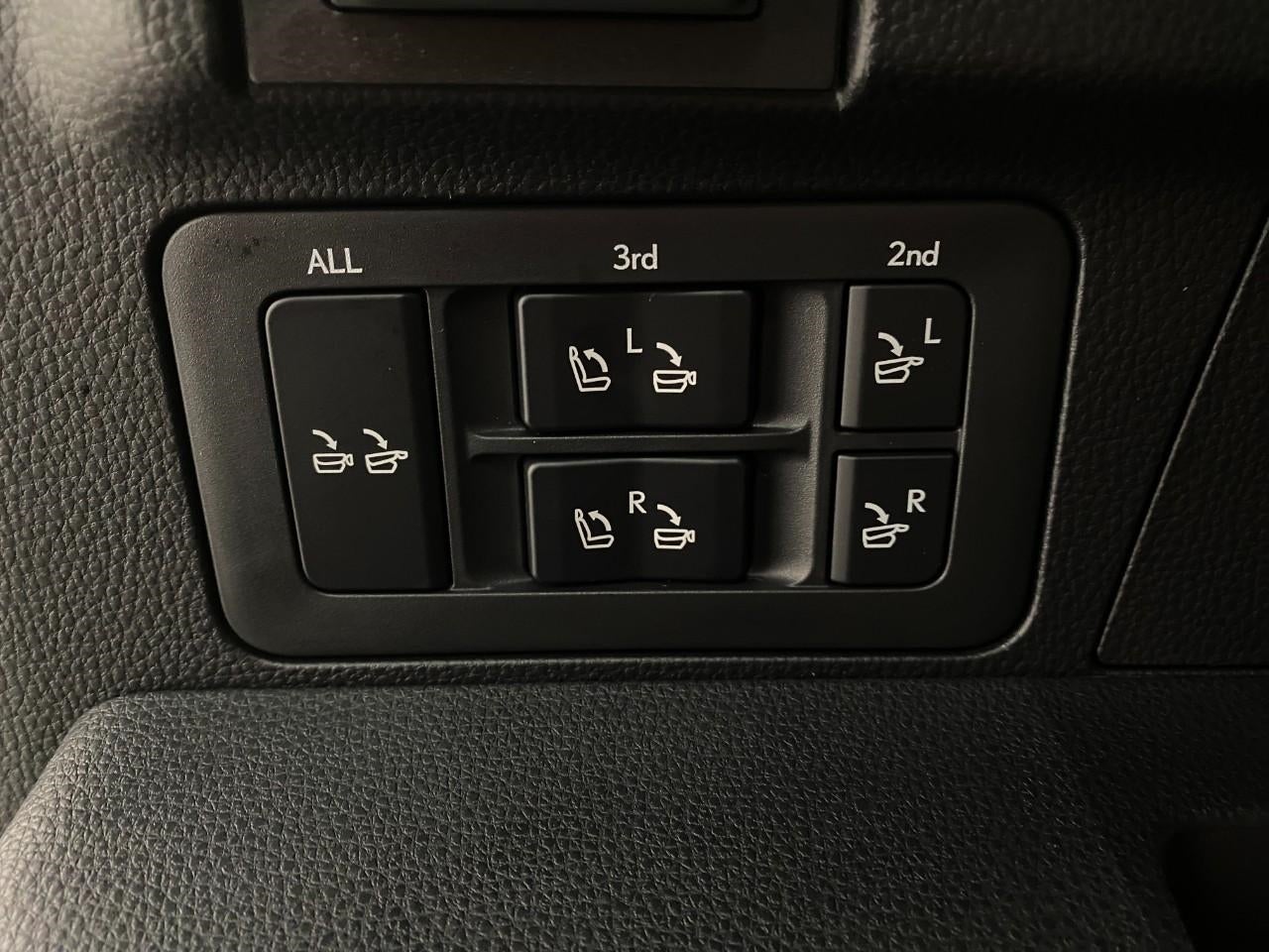 2026 Lexus LX LX 700h Luxury 4WD