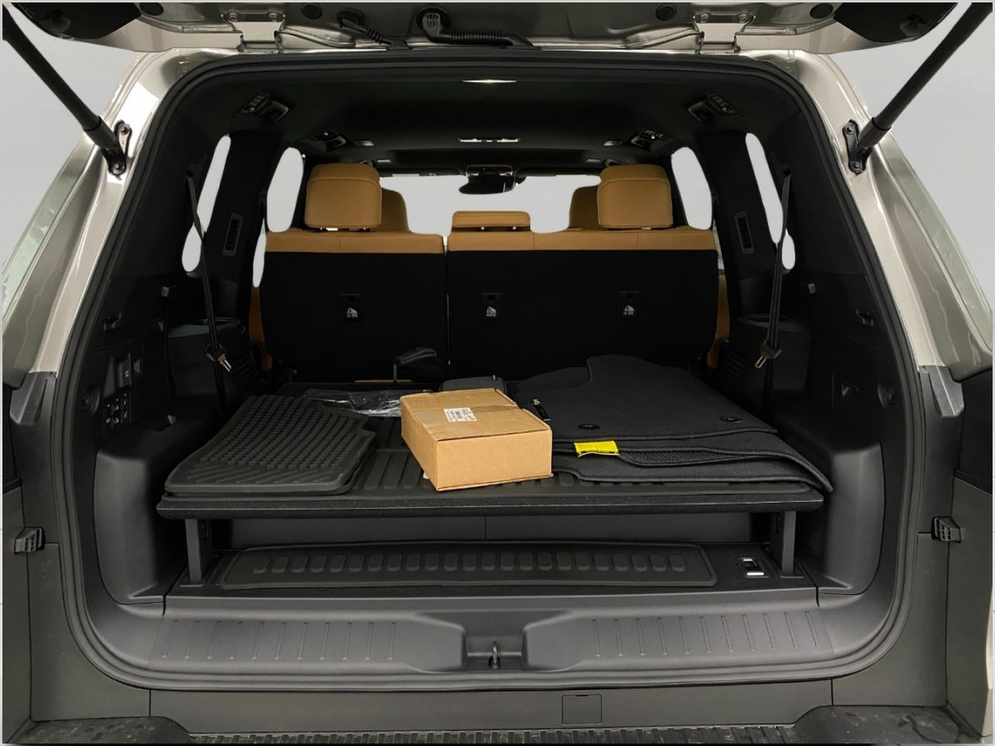 2026 Lexus LX LX 700h Luxury 4WD