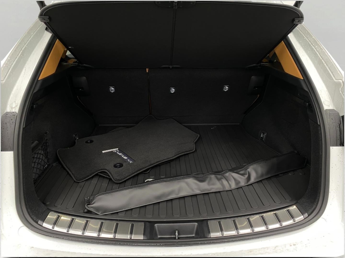 2026 Lexus NX NX 350h Luxury AWD