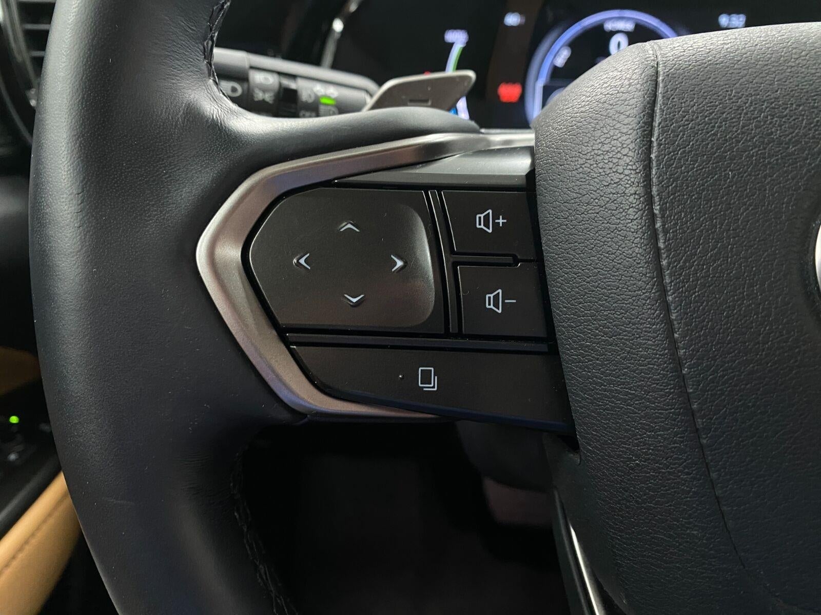 2025 Lexus NX NX 450h+ Luxury AWD
