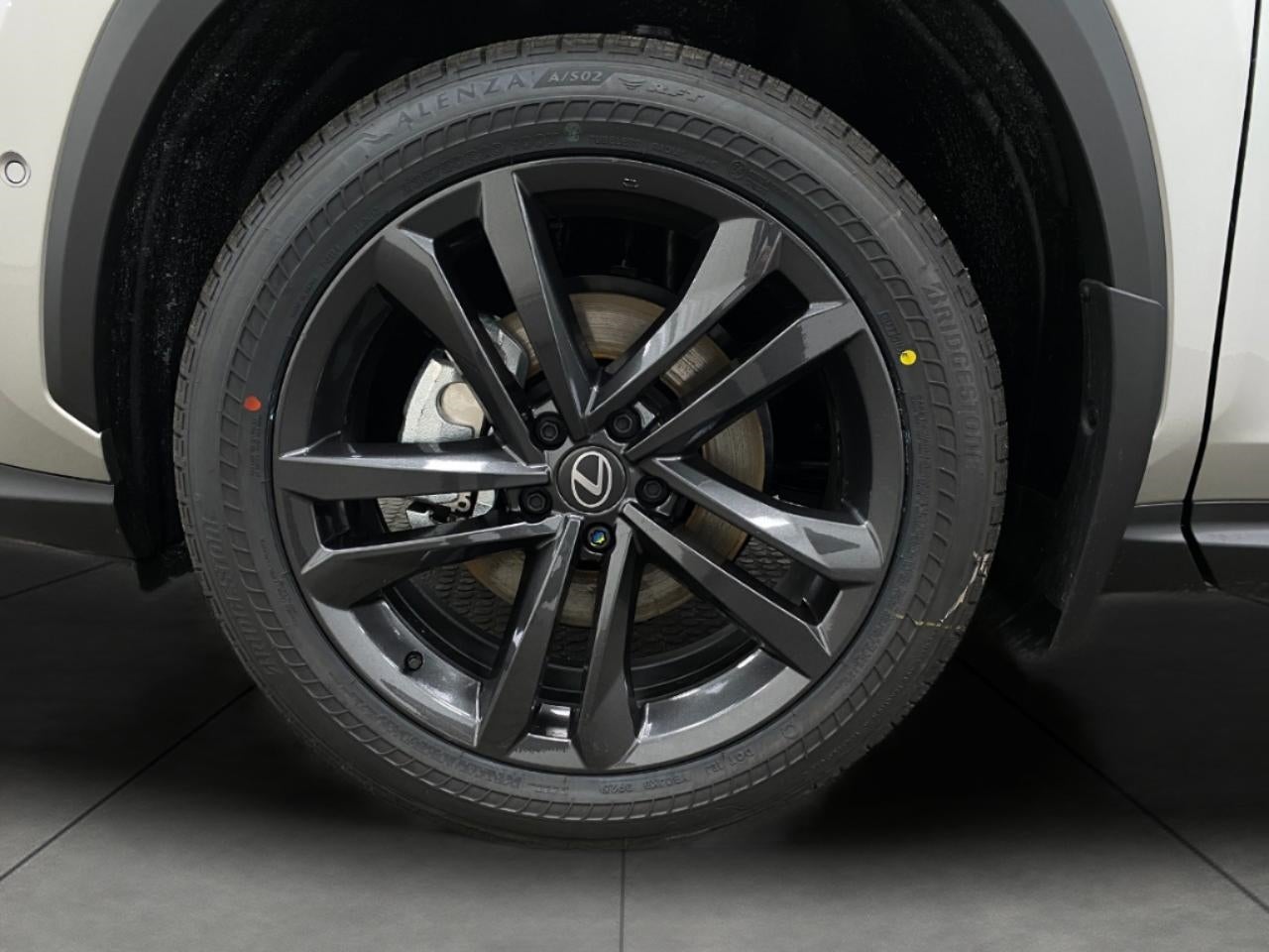 2026 Lexus NX NX 450h+ Luxury AWD