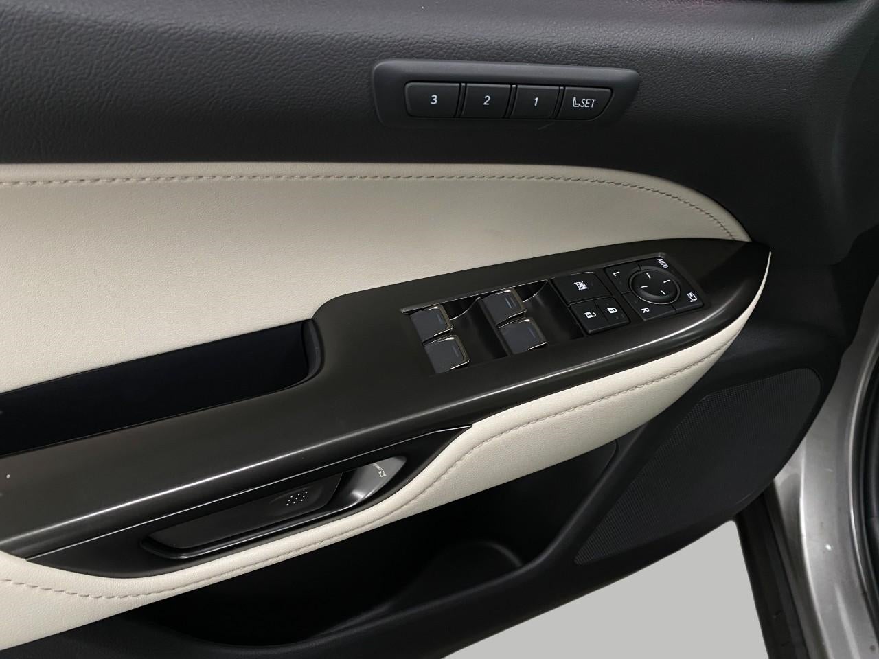 2026 Lexus NX NX 450h+ Luxury AWD