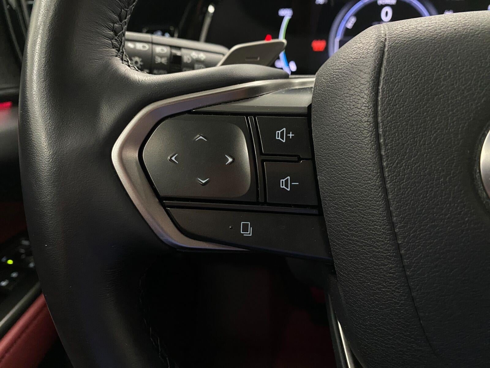 2025 Lexus NX NX 450h+ Luxury AWD