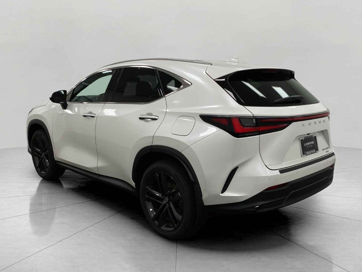 2025 Lexus NX NX 450h+ Luxury AWD