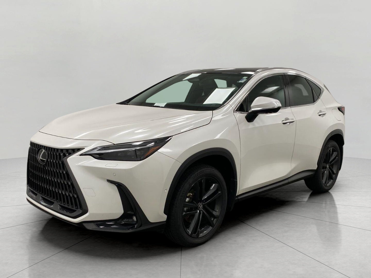 2025 Lexus NX NX 450h+ Luxury AWD