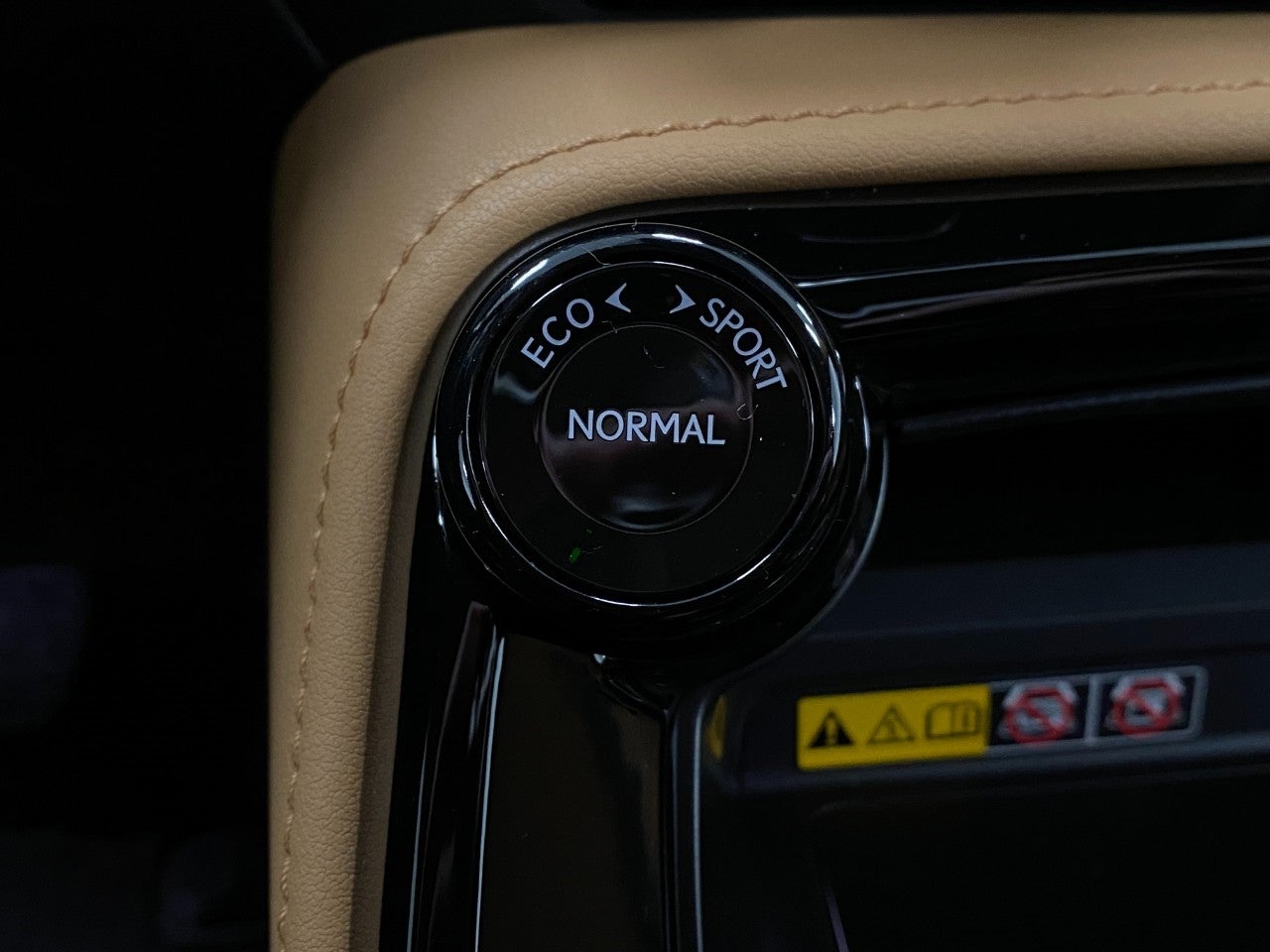 2026 Lexus NX NX 450h+ Luxury AWD