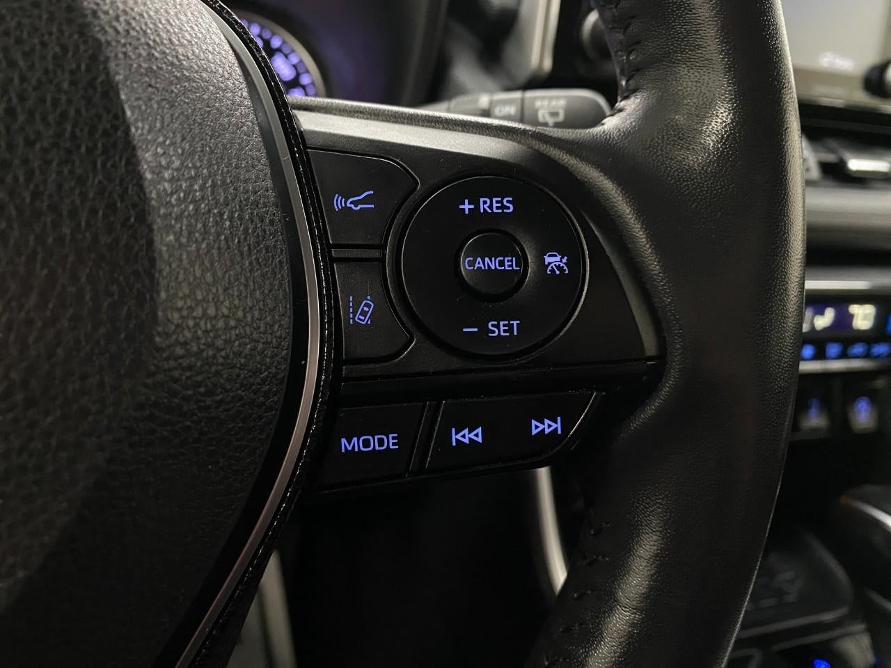 2020 Toyota RAV4 XLE Premium AWD