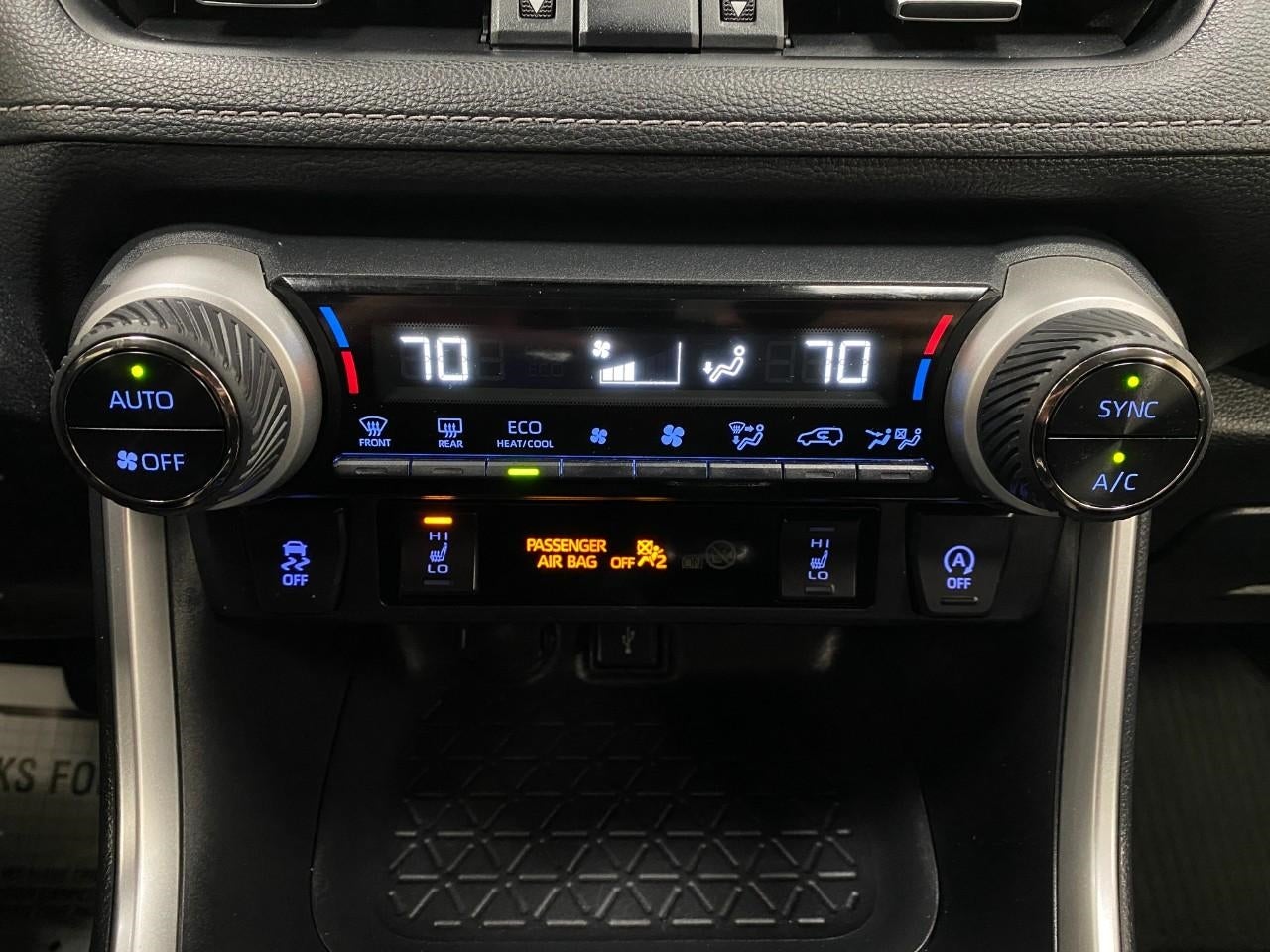 2020 Toyota RAV4 XLE Premium AWD