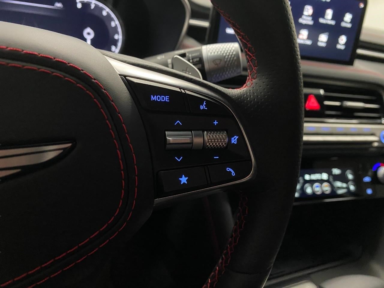 2025 Genesis G70 3.3T Sport Advanced RWD