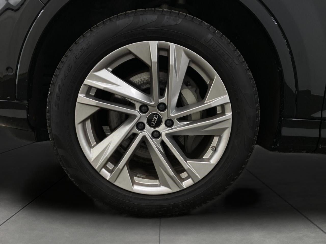 2023 Audi Q7 Premium Plus 45 TFSI quattro