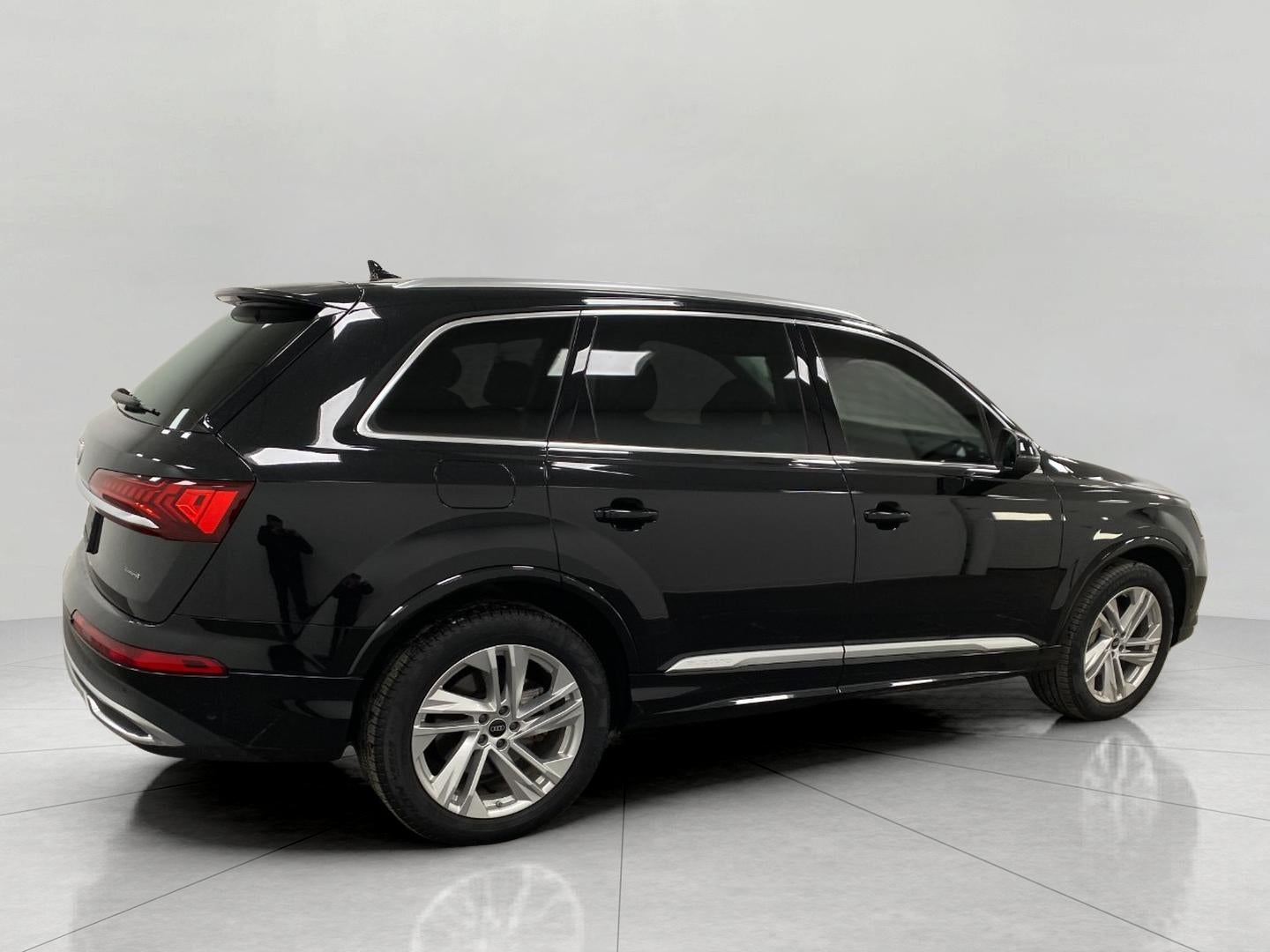 2023 Audi Q7 Premium Plus 45 TFSI quattro