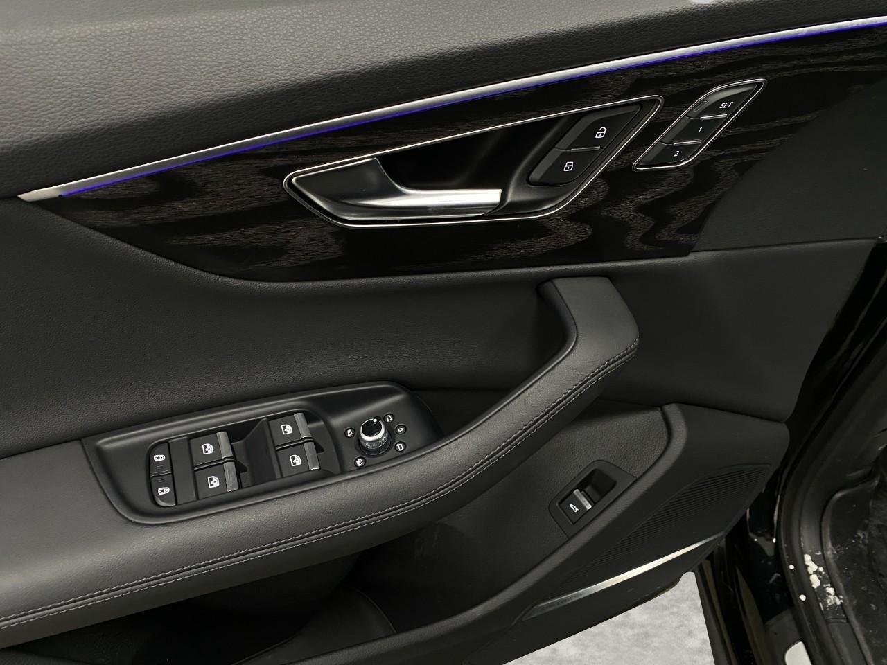 2023 Audi Q7 Premium Plus 45 TFSI quattro