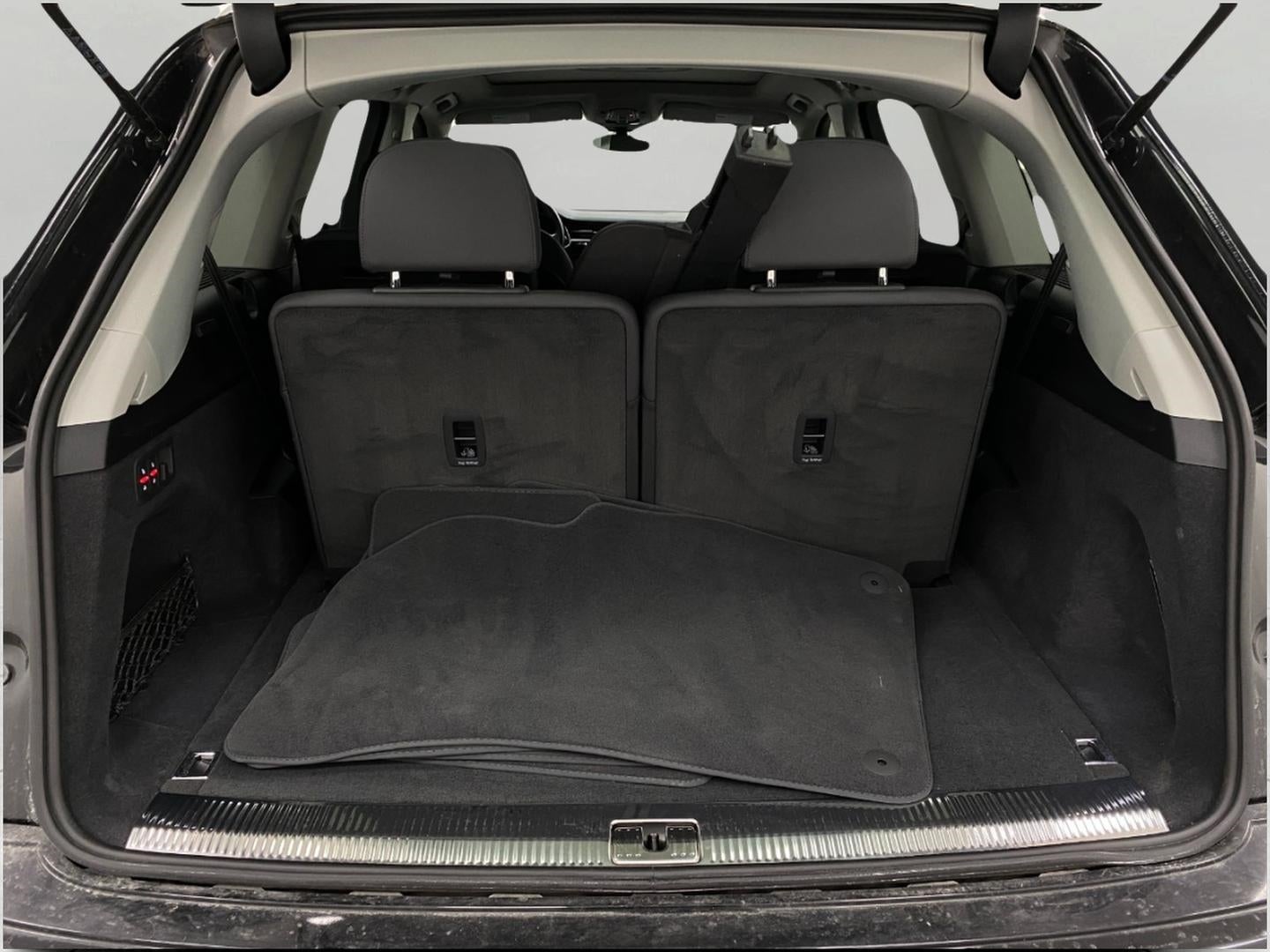 2023 Audi Q7 Premium Plus 45 TFSI quattro