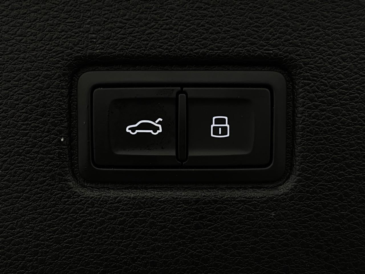 2023 Audi Q7 Premium Plus 45 TFSI quattro