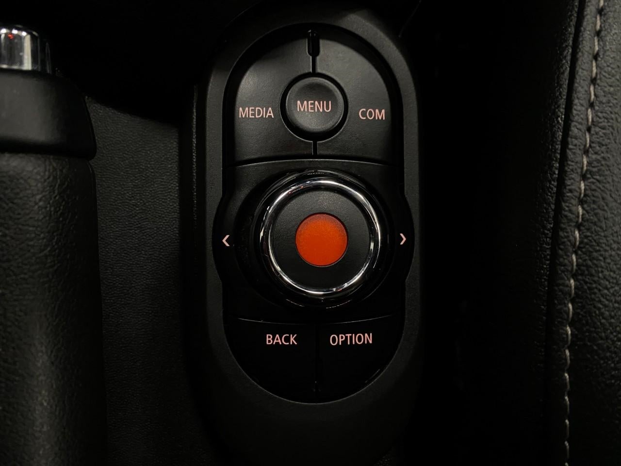 2022 MINI Hardtop 2 Door Cooper